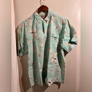 BonHomme Beach Shirt
Size: M
Color: sea green
Vintage 80’s
Short sleeve​